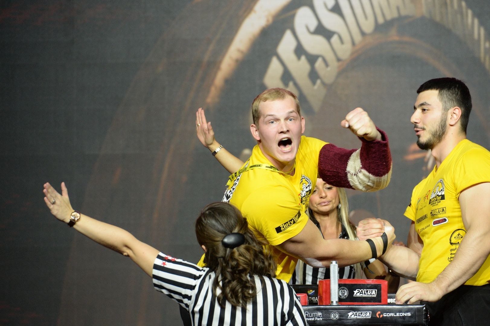 Zloty Tur 2018 Eliminations Right Hand