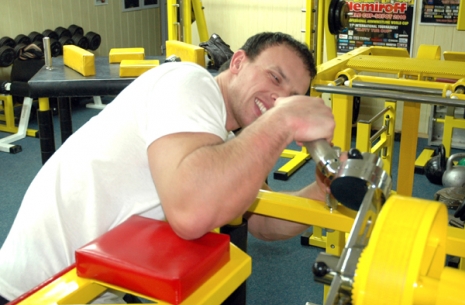 Side effects of armwrestling: tennis elbow