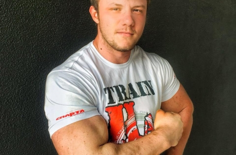 "Zloty Tur is a dream of any armwrestler" - Sergey Evtushenko