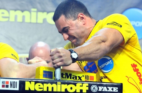 Babaev moves to MMA!