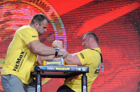 Day 1 - semi finals and finals left hand [PHOTO]