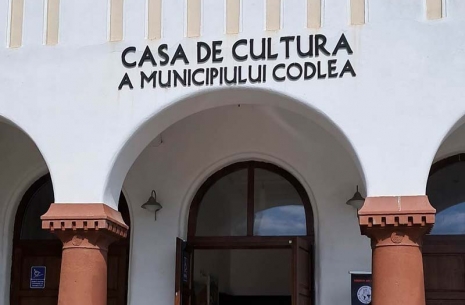 DRACULA's good start!