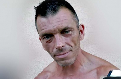 He teaches birds to speak...