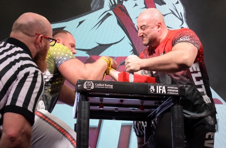 Kurdecha-Kostadinov: the best fight of the evening!